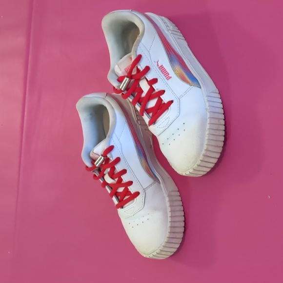 Puma sneakers size 1.5 - Picture 2 of 6